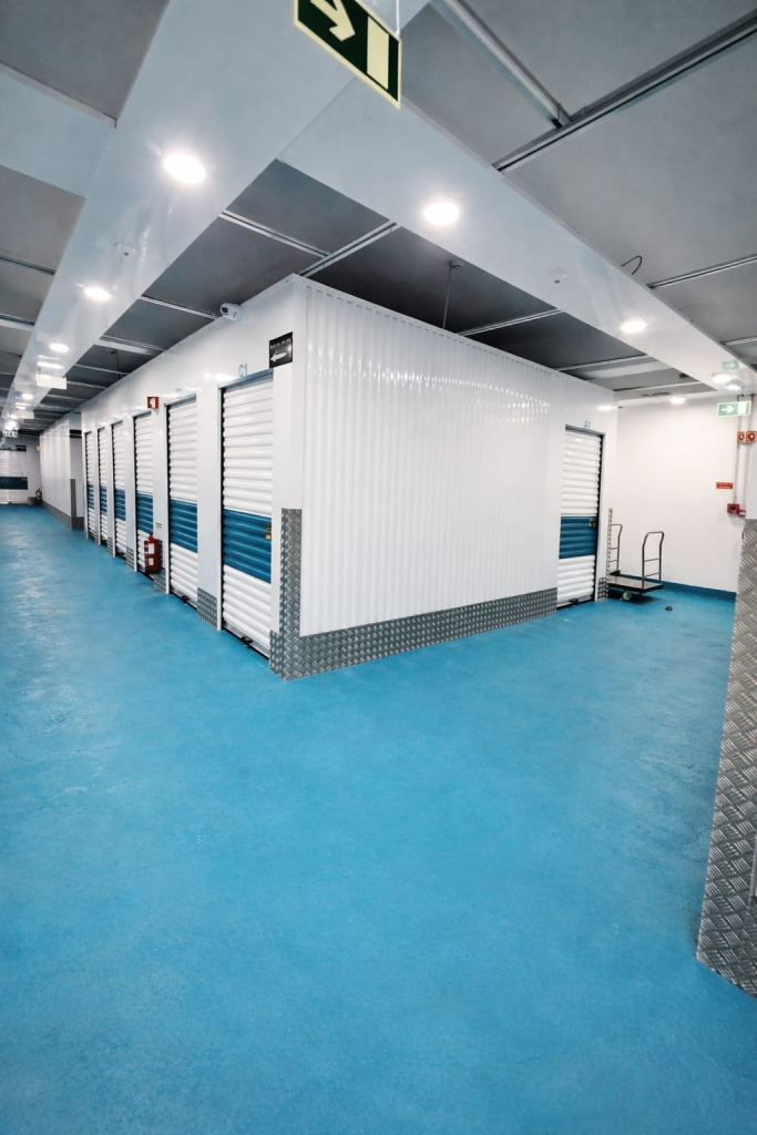 SUN BOX ALGARVE STORAGE OLHAO SAO BRAS ALPORTEL GARAGEM ARMAZEM Storage 2