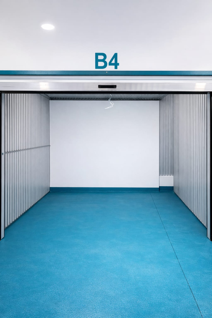 SUN BOX ALGARVE STORAGE OLHAO SAO BRAS ALPORTEL GARAGEM ARMAZEM Storage 7